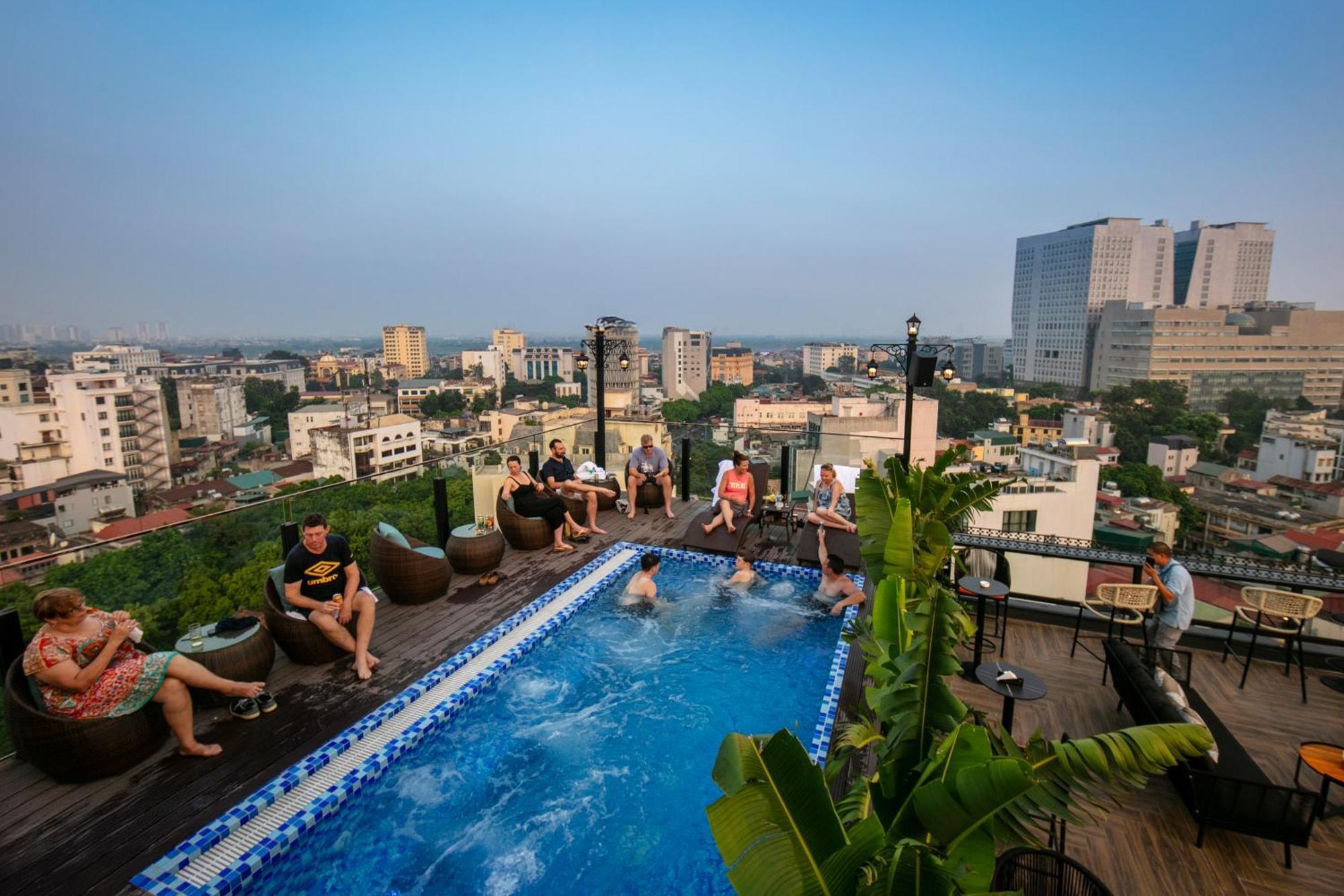 May De Ville Corner Hotel Hanoi Exterior photo