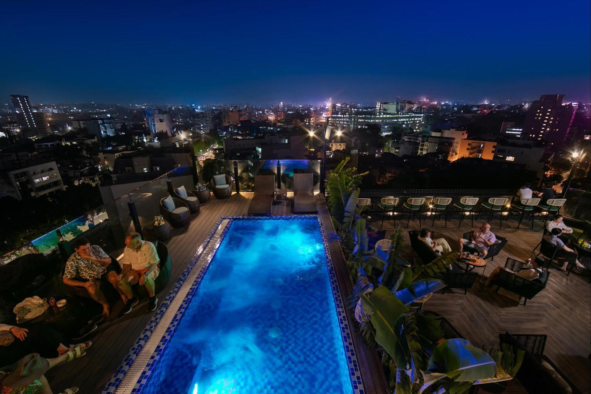 May De Ville Corner Hotel Hanoi Exterior photo