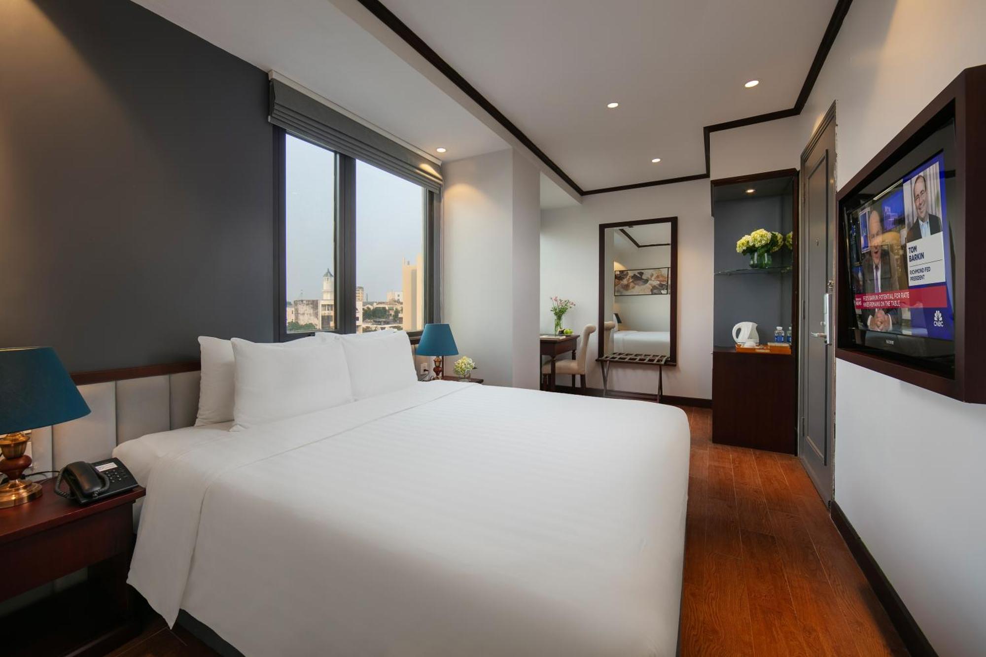 May De Ville Corner Hotel Hanoi Exterior photo