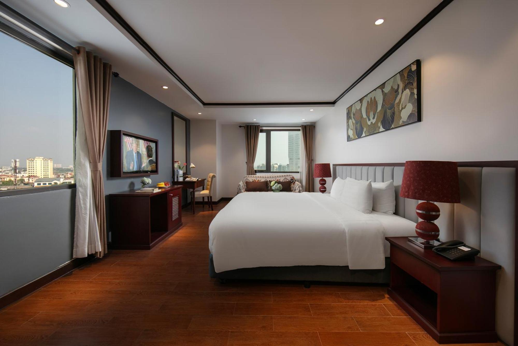May De Ville Corner Hotel Hanoi Exterior photo