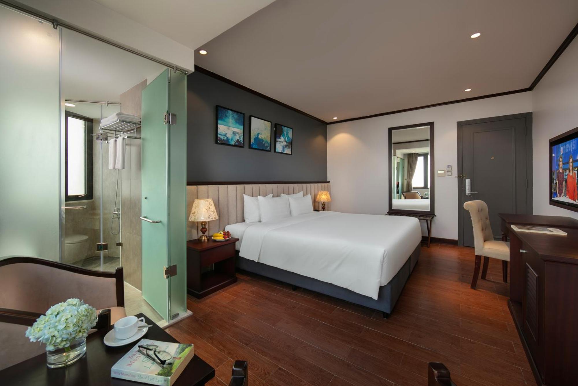May De Ville Corner Hotel Hanoi Exterior photo