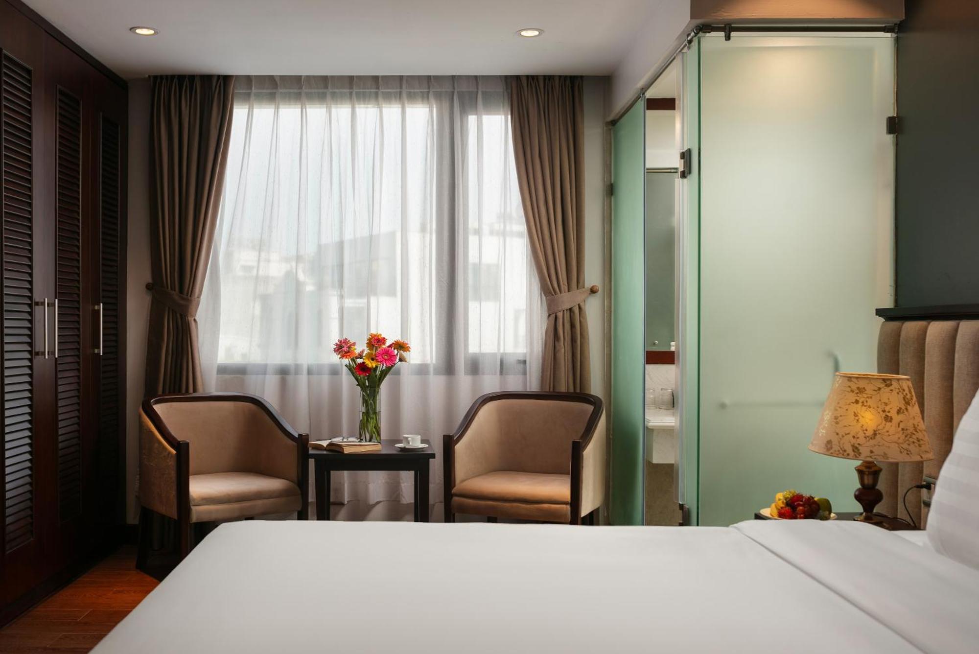 May De Ville Corner Hotel Hanoi Exterior photo